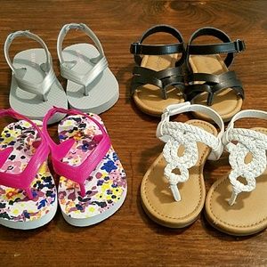 Lot of size 6 toddler sandals